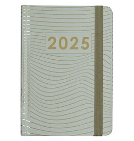 MGP MGPcards - A6 Agenda 2025 - Sluiting Elastiek - Weekoverzicht 1w/2p - Salie Groen - Ruime vakken - 10,5 x 14,8 cm