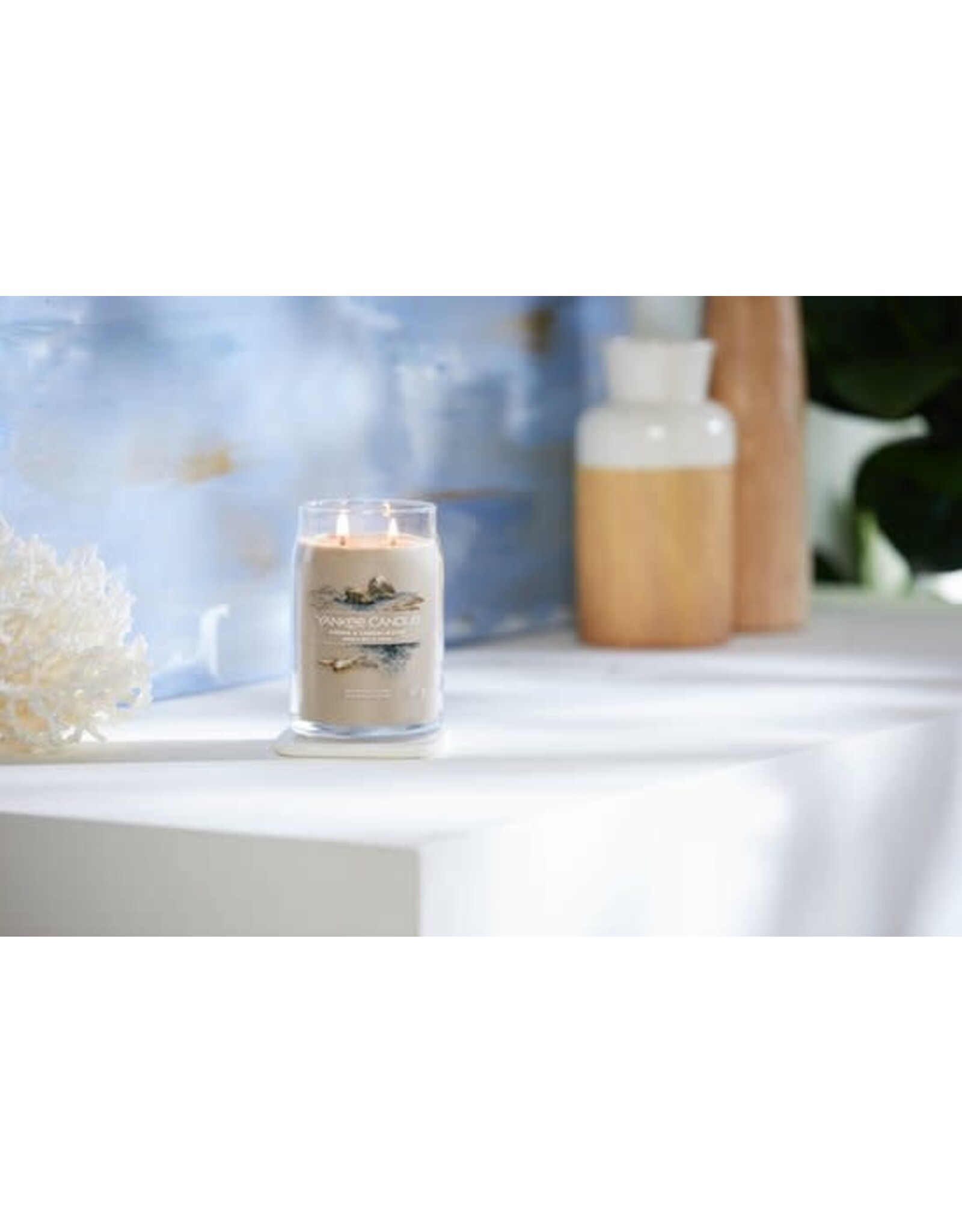 Yankee Candle Yankee Candle - Amber & Sandalwood Signature Large Jar