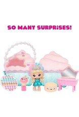 YUMMILAND Yummiland Beauty Bag Playset + Lip Gloss Doll – Cupcake Bag – met exclusieve Callie Birthday Cake, nagellak + nagelstickers, pailletten voor het lichaam, poppenspel, cosmetisch spel, vanaf 4 jaar