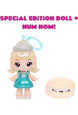 YUMMILAND Yummiland Beauty Bag Playset + Lip Gloss Doll – Cupcake Bag – met exclusieve Callie Birthday Cake, nagellak + nagelstickers, pailletten voor het lichaam, poppenspel, cosmetisch spel, vanaf 4 jaar