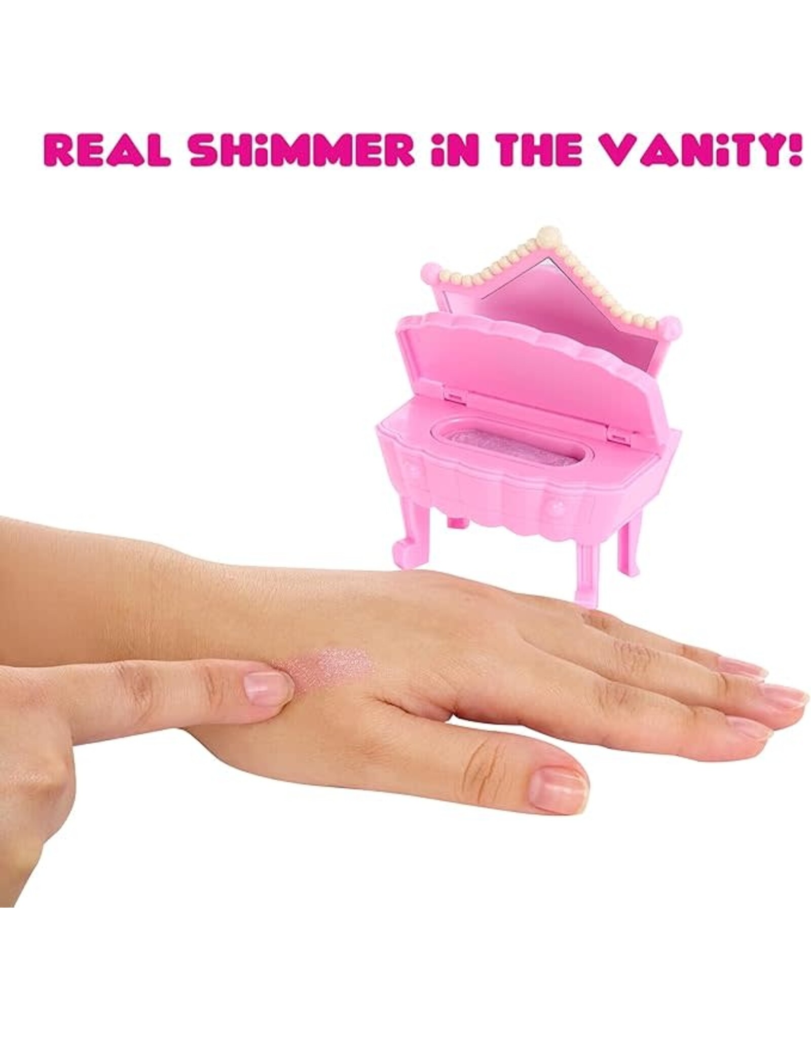 YUMMILAND Yummiland Beauty Bag Playset + Lip Gloss Doll – Cupcake Bag – met exclusieve Callie Birthday Cake, nagellak + nagelstickers, pailletten voor het lichaam, poppenspel, cosmetisch spel, vanaf 4 jaar