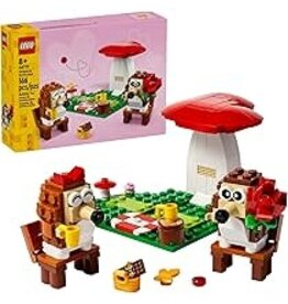 LEGO LEGO Hedgehog Picnic Date Building Toy - Animal Figures and Playset for Kids, Boys and Girls, Ages 8 with 2 Hedgehog Toys and Accessories Included - 40711