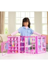 Barbie Barbie Droomkast en Barbiepop - Speelset met modepop en barbiekleding