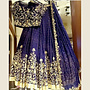 Femininer Lehenga Choli in Blau & Gold – Stoffpaket halbgenäht zur eigenen Fertigung