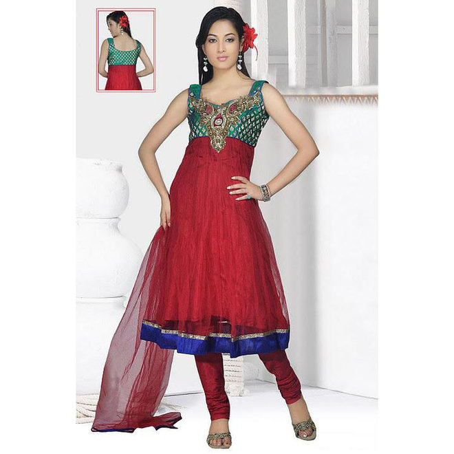 Anarkali Suit in Rot