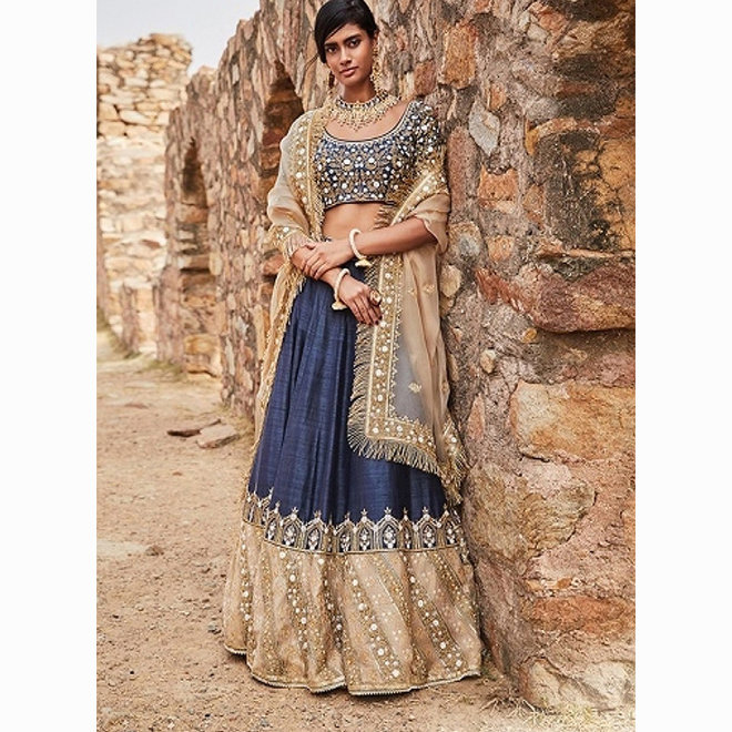 Lehenga Choli in Blau, Gold, Beige -Stoffpaket - halbgenäht