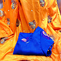 Sari in Orange, Bluse Blau