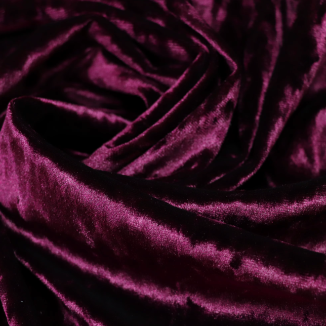 Klassischer Samt in Magenta – blickdicht, weich, nicht elastisch, ab 1 m