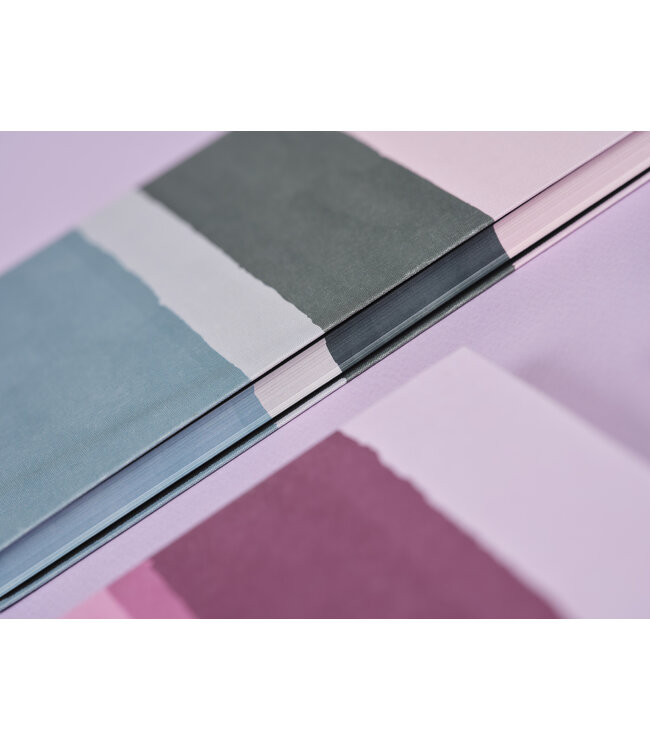 7Q04-IS-999: Pakket van 24 stuks notitieboeken Stripes