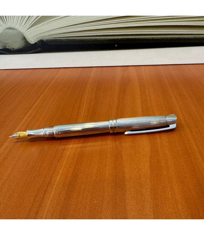 711-VPK: zilveren vulpen in houten kistje, BE=1ex