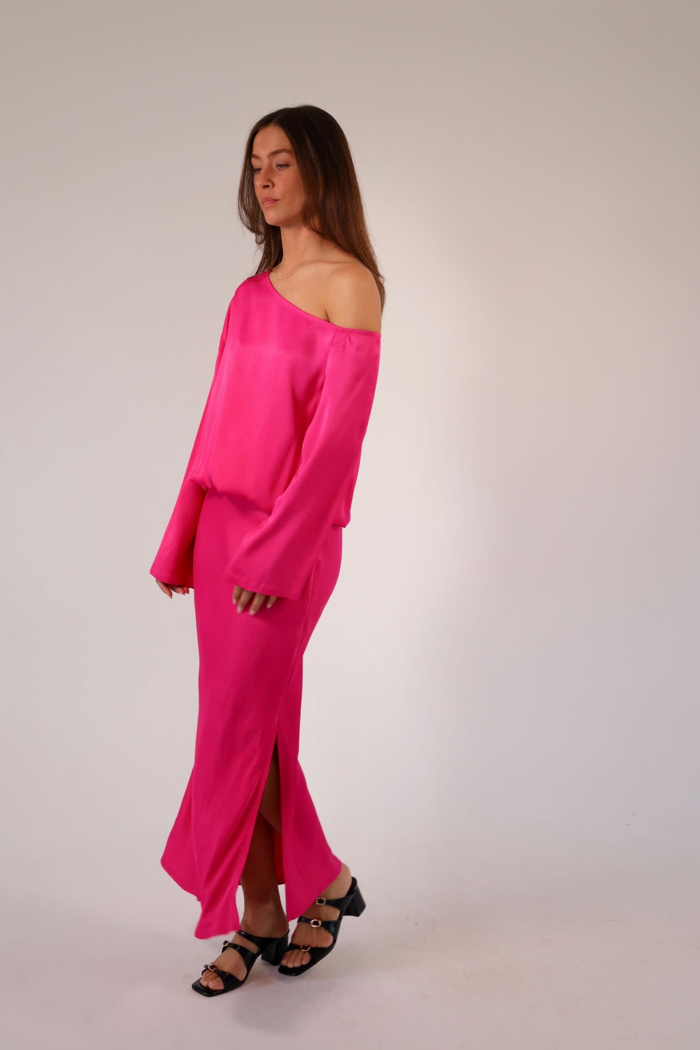 Liv The Label Delphine dress fuchsia