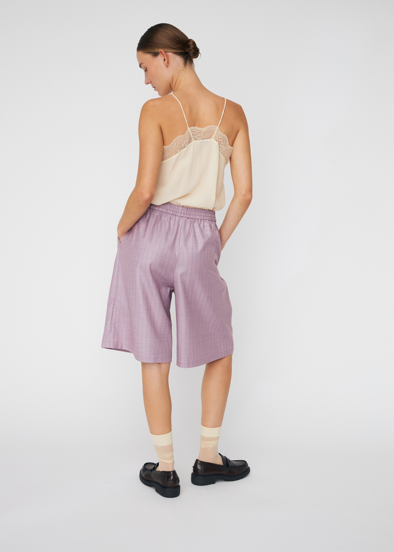 Stella Nova Striped suiting shorts light purple