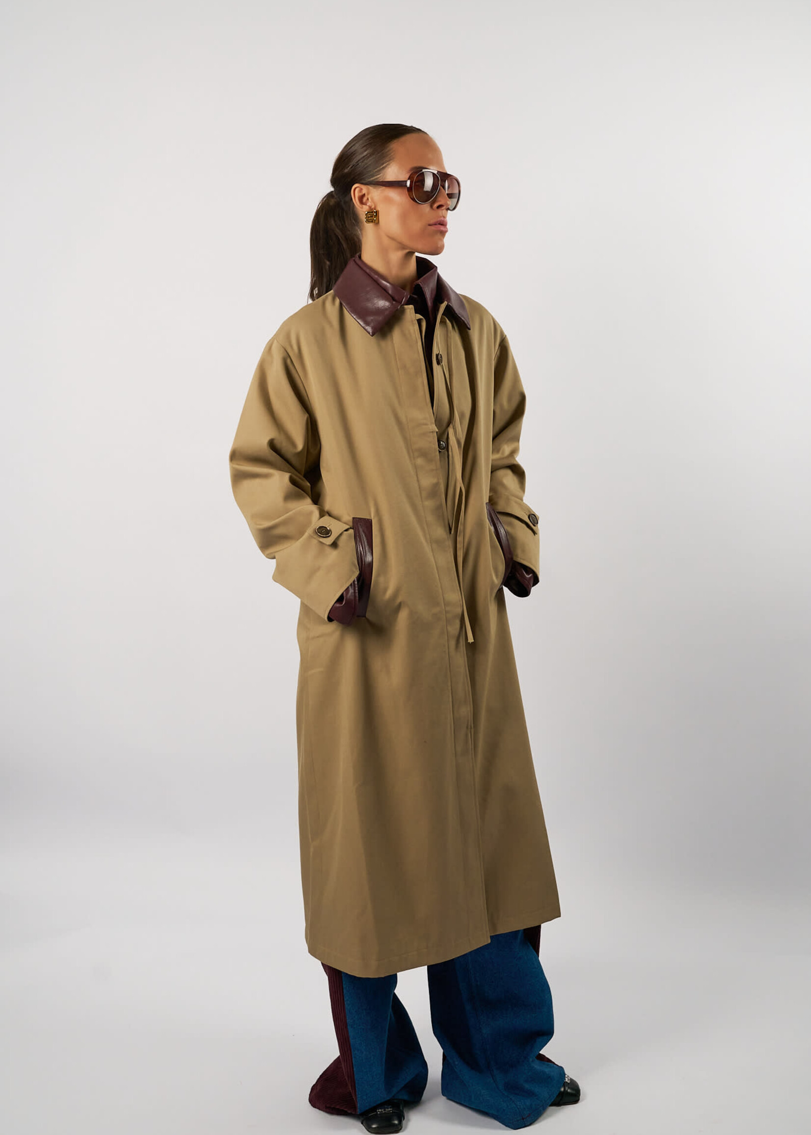 Amandine Renee trenchcoat beige