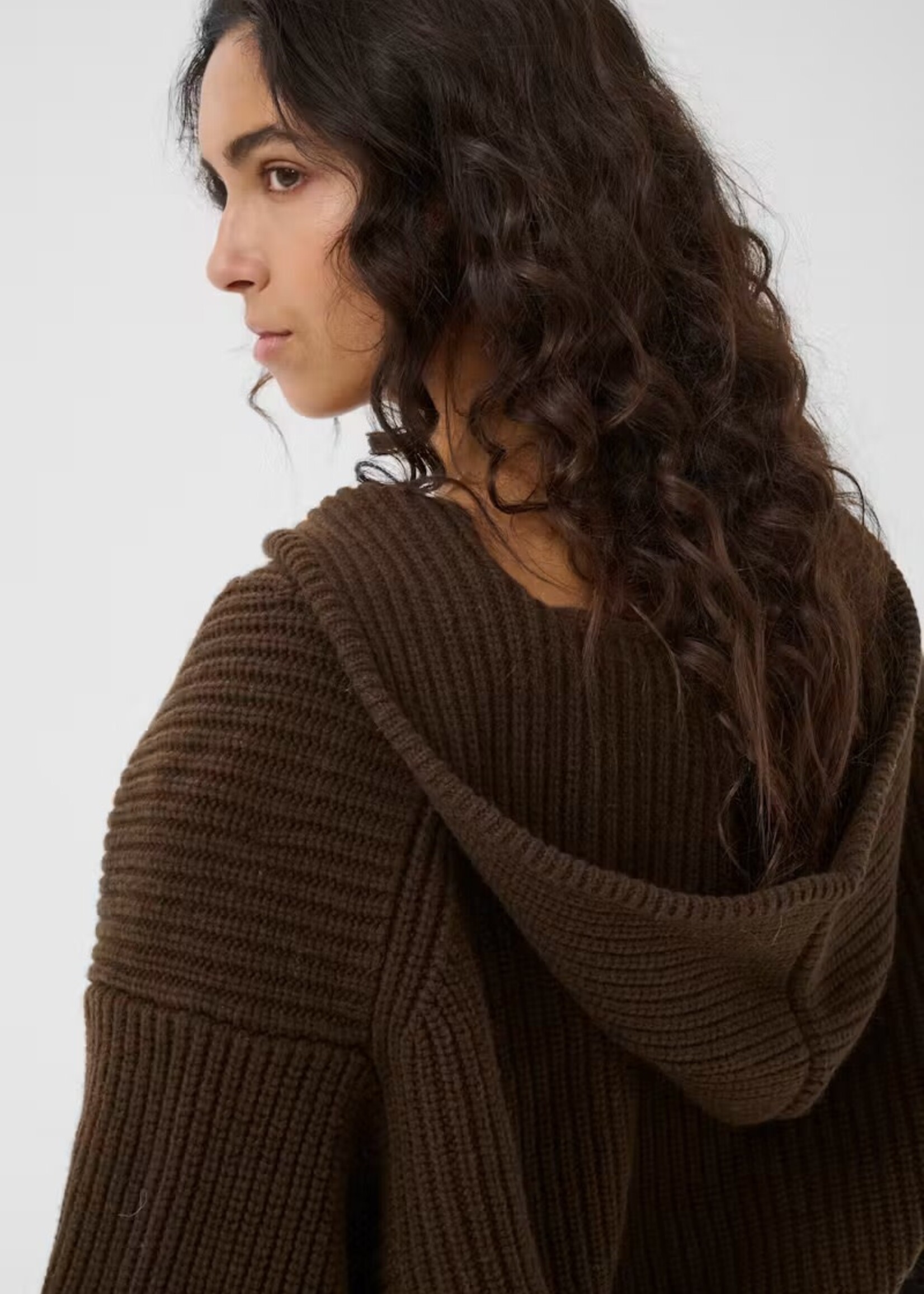 Gestuz Kamina cardi black