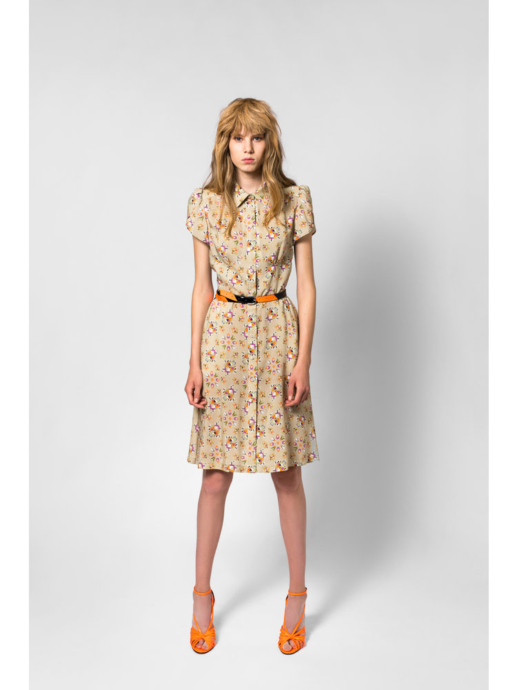 getailleerde zomerjurk