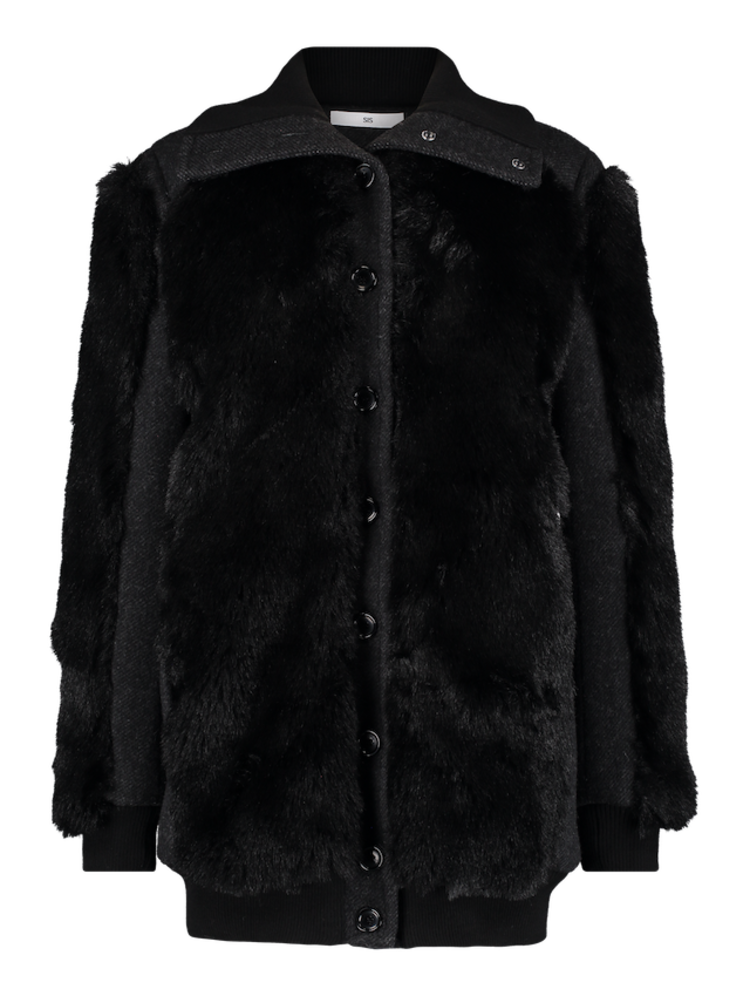 wool coat with faux fur