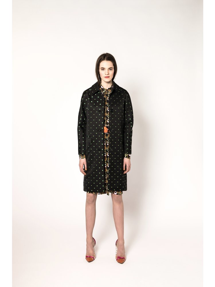 Coat with woven daisy flower