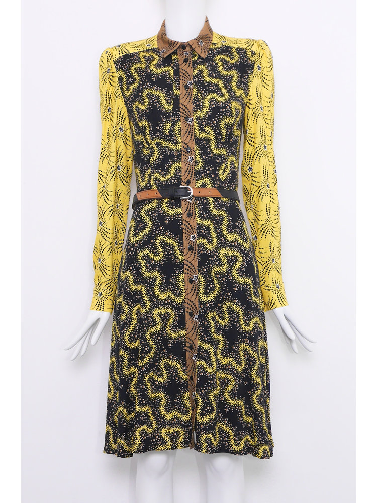 SIS by Spijkers en Spijkers Elegant dress with flair bottom in yellow STARDUST print