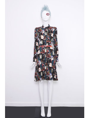 SIS by Spijkers en Spijkers Elegant buttondown dress with flair bottom and papercut print