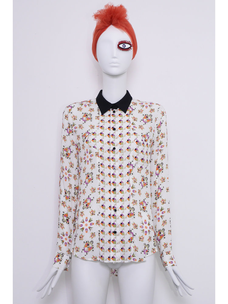 SIS by Spijkers en Spijkers Anglaise blouse met lila TURTLE en TULP print