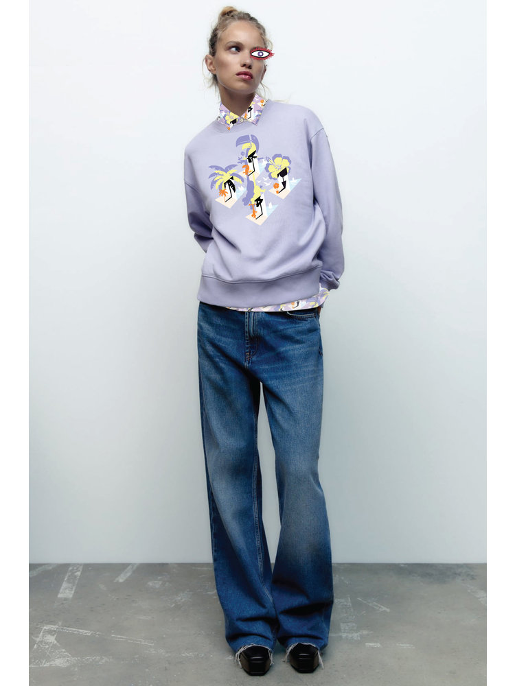 SIS by Spijkers en Spijkers Lilac Sweatshirt with KAKATOE print