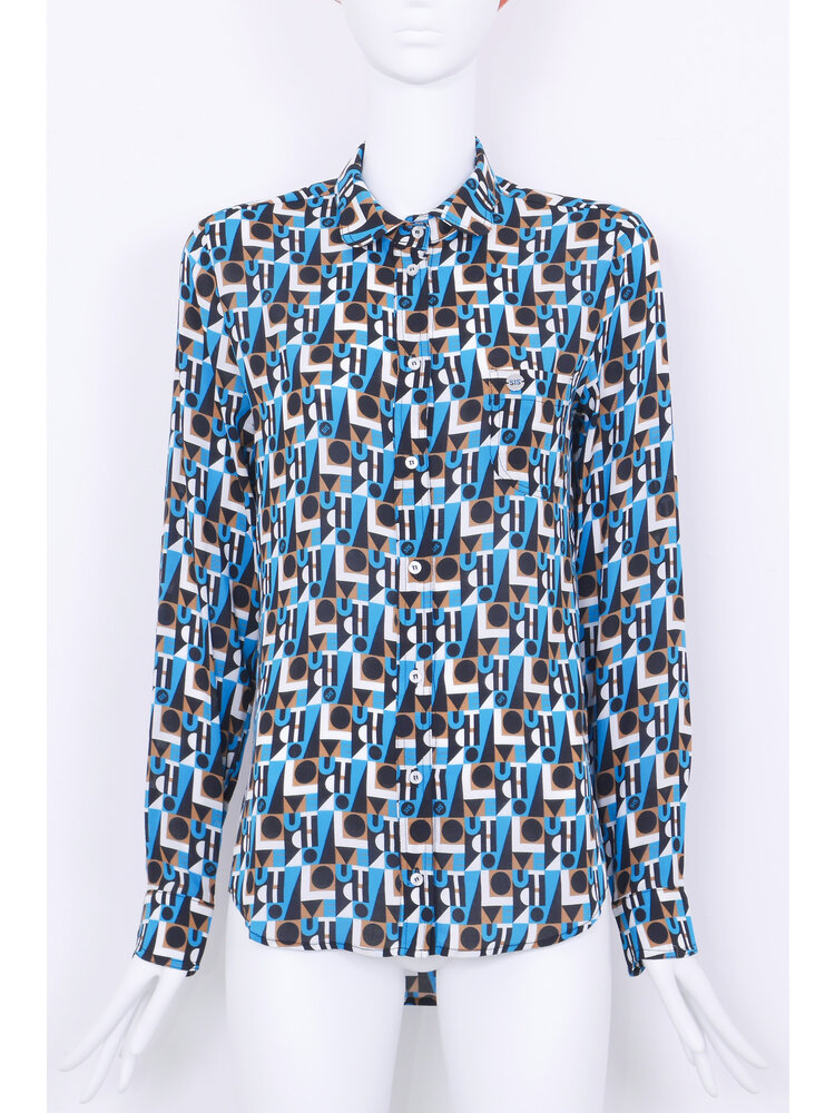 SIS by Spijkers en Spijkers blouse with cloud shape collar and cuffs in graphic blue revolution print