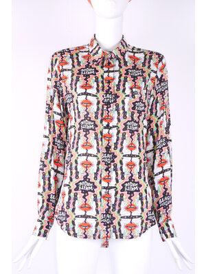 Classic blouse with chestpocket in soft supple viscose with Magic Rainbow print