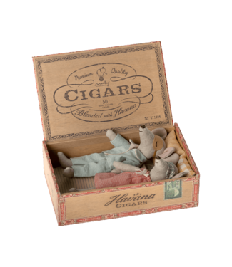 Maileg Mum and dad mice in cigarbox