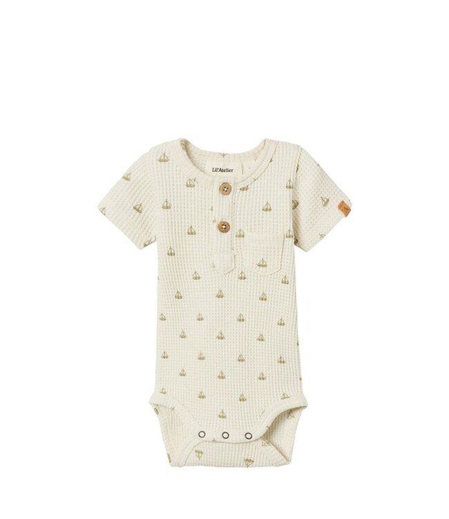 Lil Atelier NBMFREDE SS BODY Turtledove