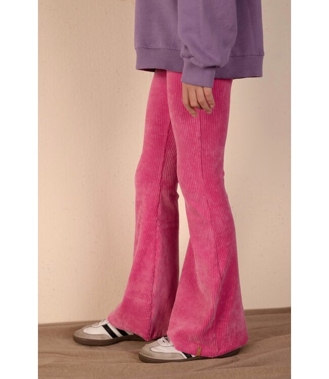 NixNut Basic Flared Pinky