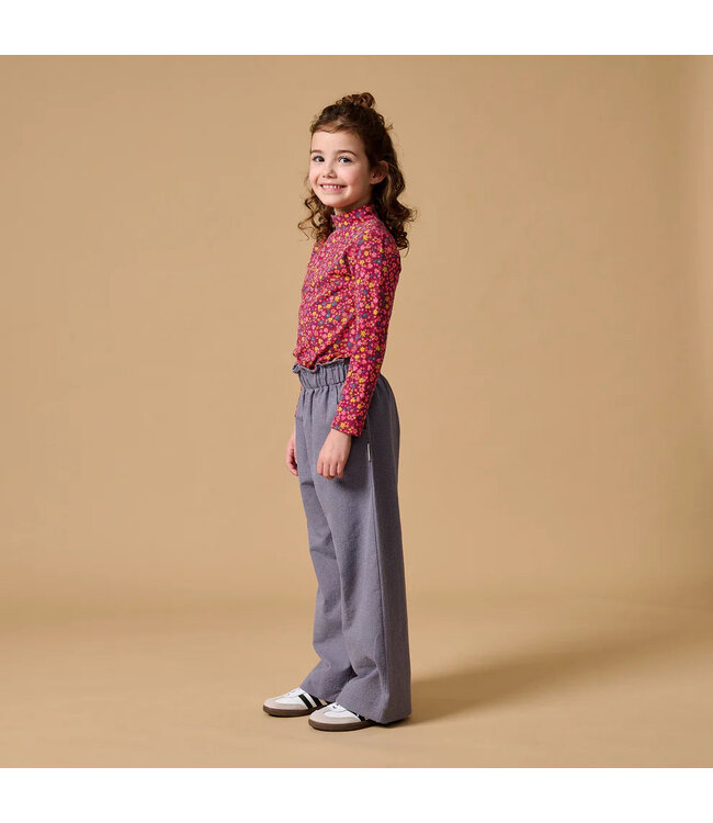 Petit Blush Turtle neck Winter flower