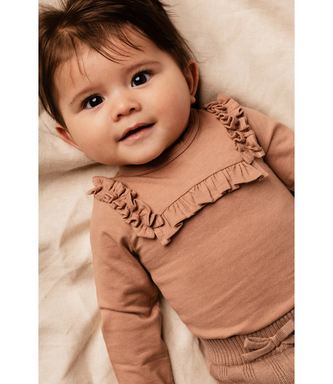 Baje Studio Bienne Peach almond