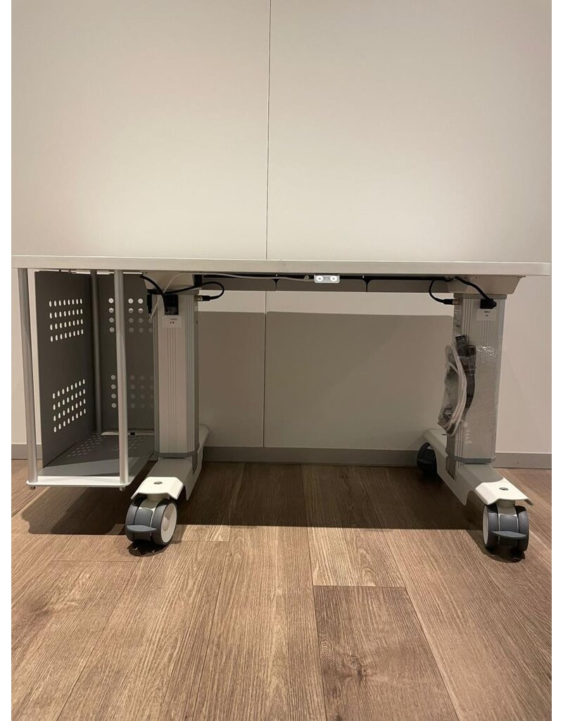 Wagner und Guder Wagner & Güder 2- 3 instrumententafel met computerbeugel 1200 x 500 mm