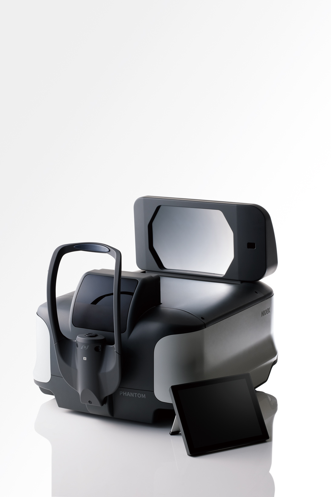 Nidek PHANTOM open-field binocular refraction system – objectieve en subjectieve refractie zonder lenzen in één meting
