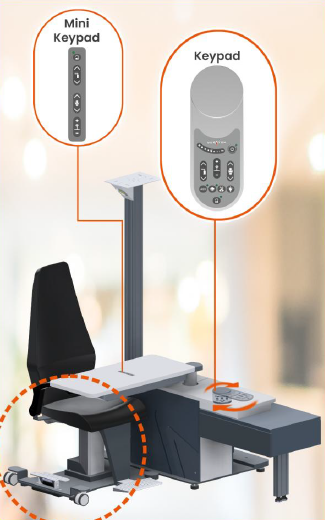 Yuratek refractieunit met rolstoeltoegankelijke opstelling en geïntegreerde bediening.