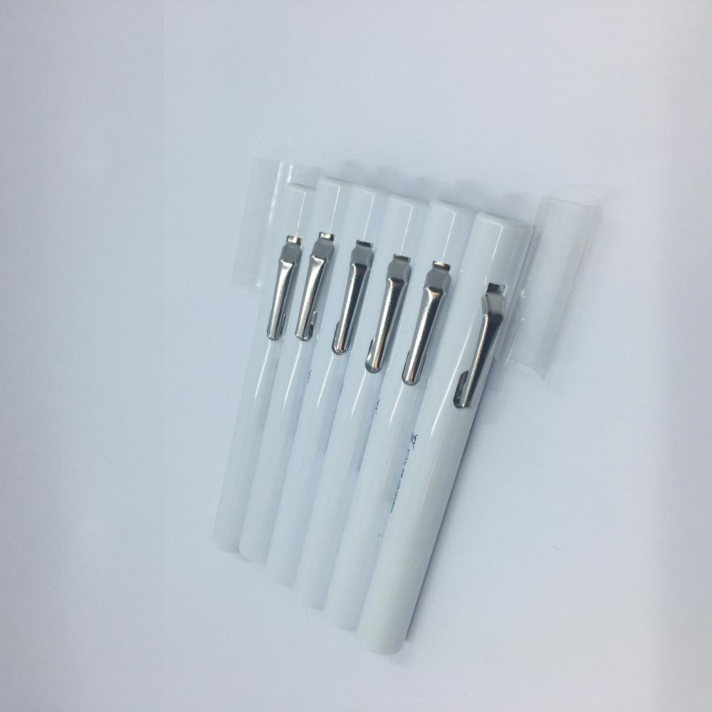 Disposable Penlight (wegwerp pupillampje) – compact, hoge lichtintensiteit & lange brandduur – set van 6