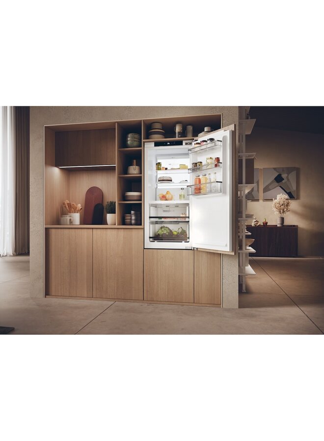 Haier HATL 126 DE inbouw koelkast 122 cm | Deur op deur