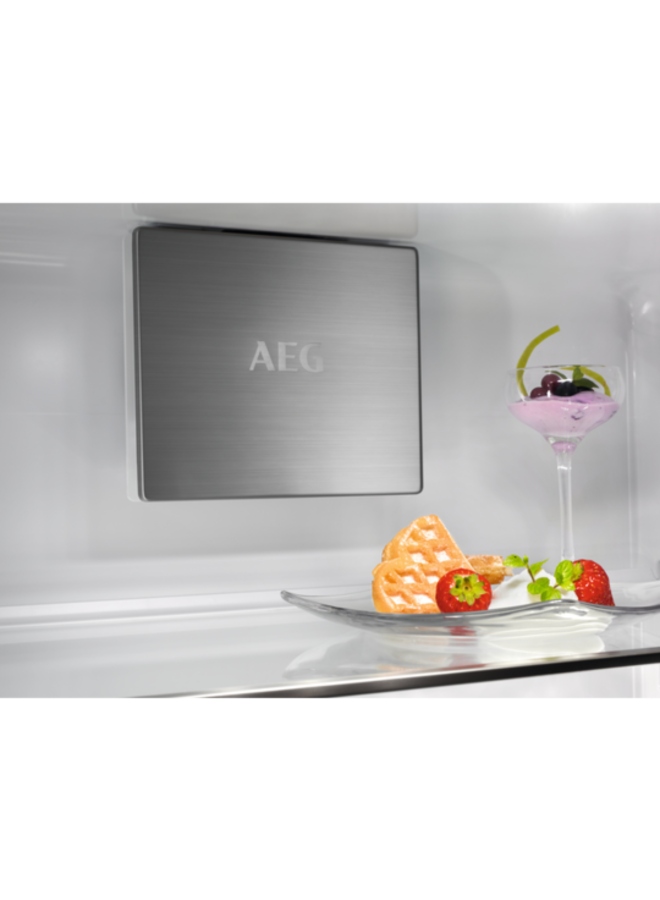AEG EK7D75S1 inbouw koelvriescombinatie 70 cm NoFrost