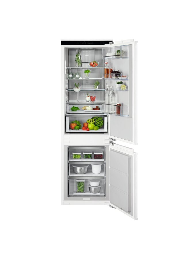 AEG TSC8M181BC | Inbouw koelvriescombinatie | 178 cm