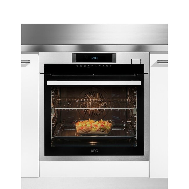 AEG BSE78228BM | Inbouw oven | 60 | Zwart |  SteamBoost