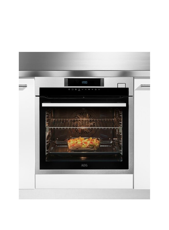 AEG BSE78228BM | Inbouw oven | 60 | Zwart |  SteamBoost