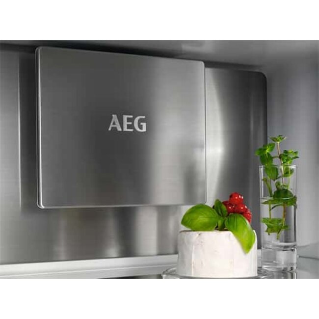 AEG EK8B18C | Inbouw koelvriescombinatie | 178 cm | B label