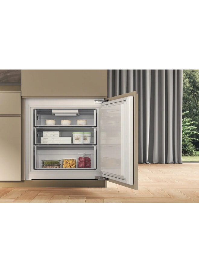 Bauknecht B70 410 2 | Inbouw koelvriescombinatie | 70 cm