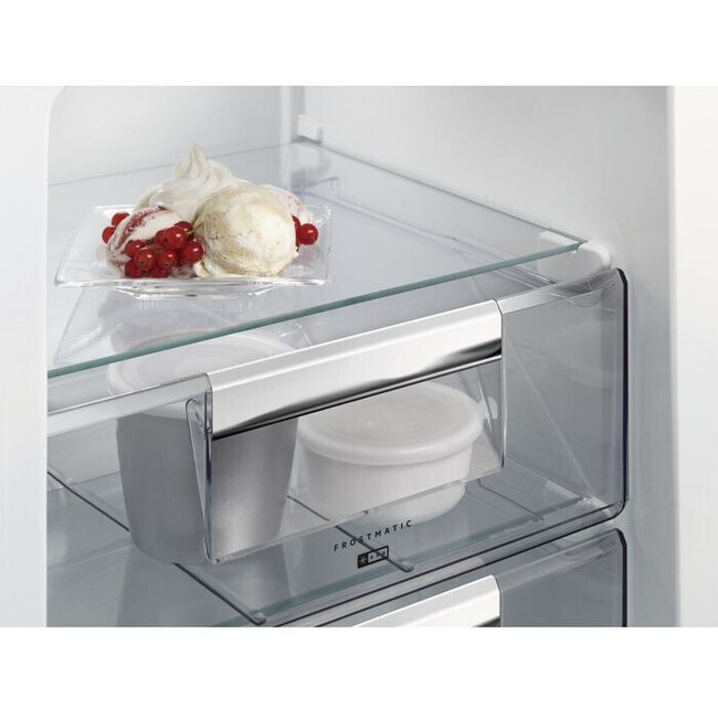 AEG SCK818E3FS | Inbouw koelvriescombinatie | 178 cm | Lowfrost