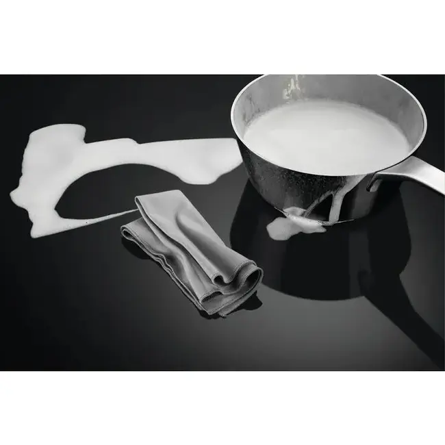 AEG XCB6845AB  | Inductie kookplaat met afzuiging | Saphir-Matt