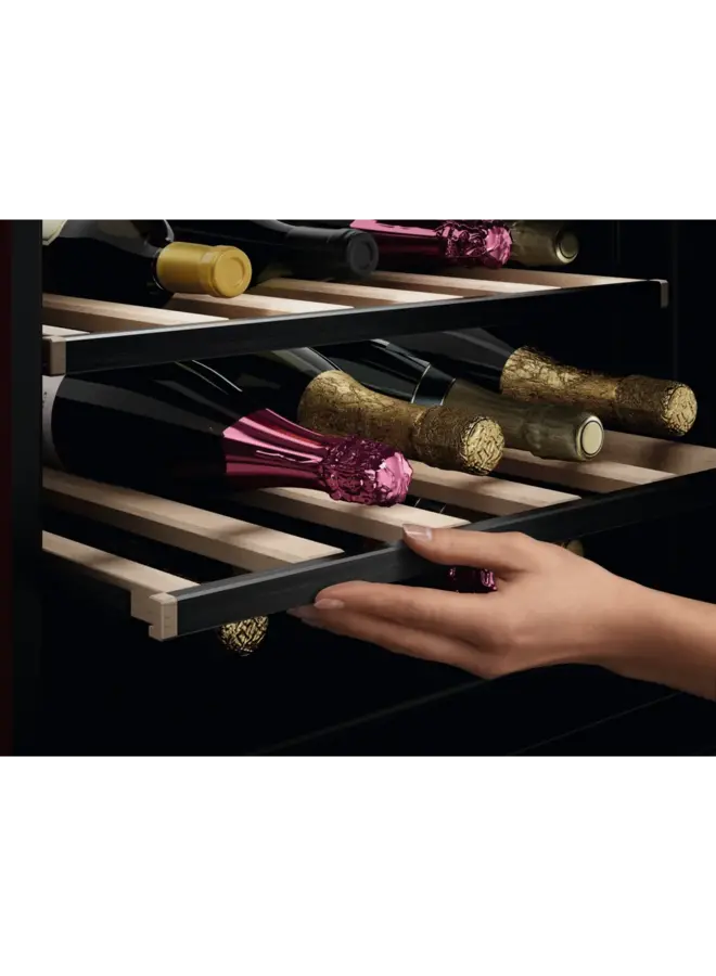 AEG CW6000T | Wijnkoeler inbouw | Nis 45 cm