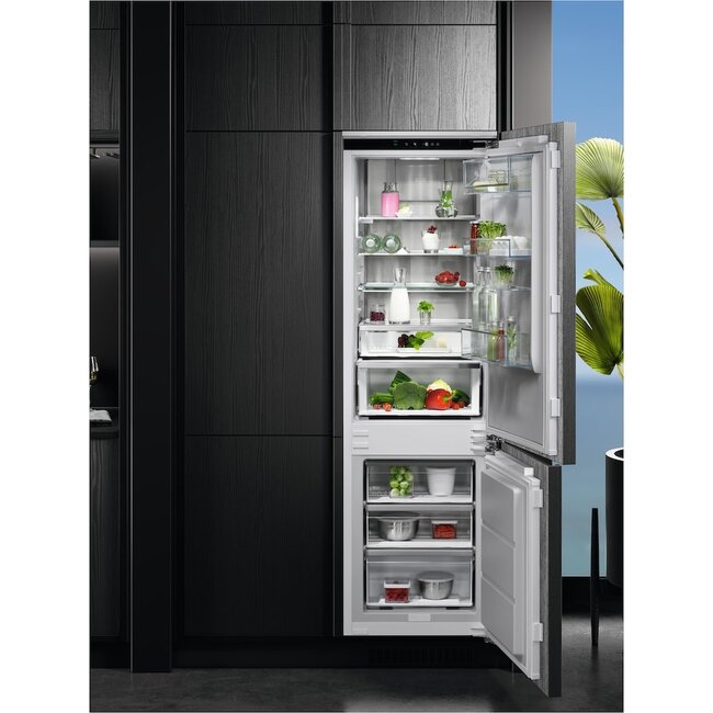 AEG TSC8M18WCC | Inbouw koelvriescombinatie | C | Nofrost