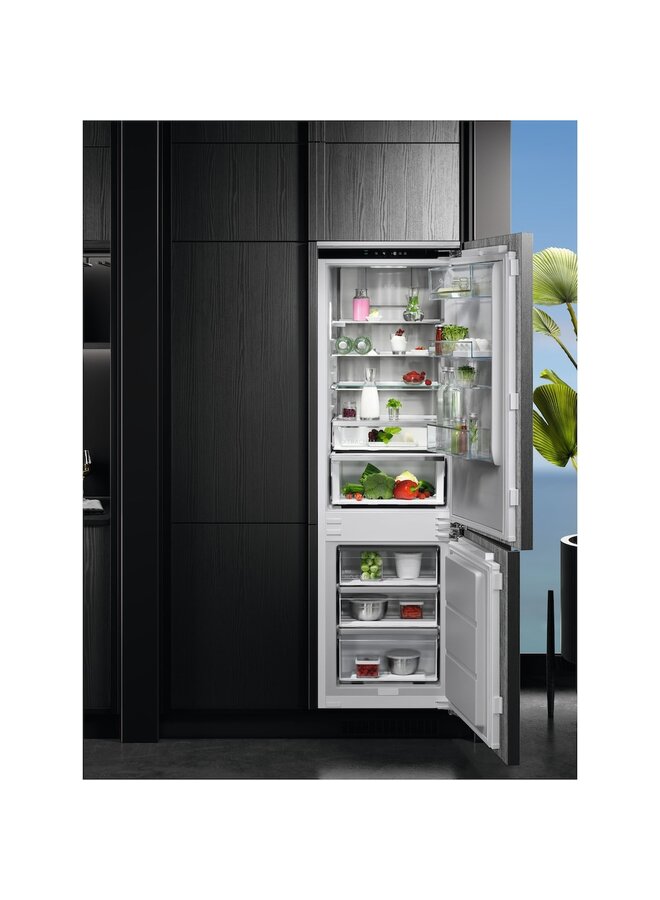 AEG TSC8M18WCC | Inbouw koelvriescombinatie | C | Nofrost