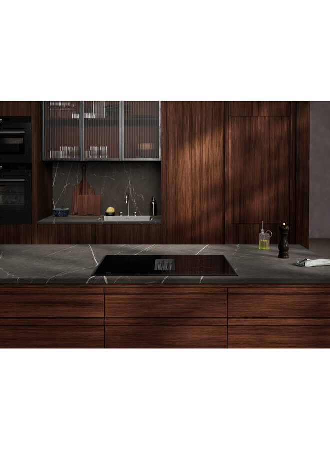 AEG  XUB6845AB | Inductie kookplaat met afzuiging | MattZwart