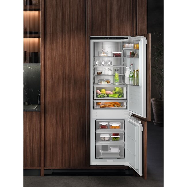 AEG TSC9V183DC | Inbouw koelvriescombinatie | D | Nofrost